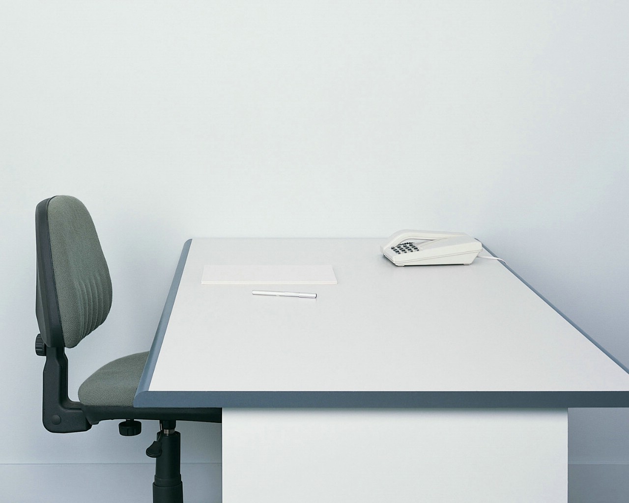 办公用品壁纸壁纸图片创意壁纸创意图片素材桌面壁纸