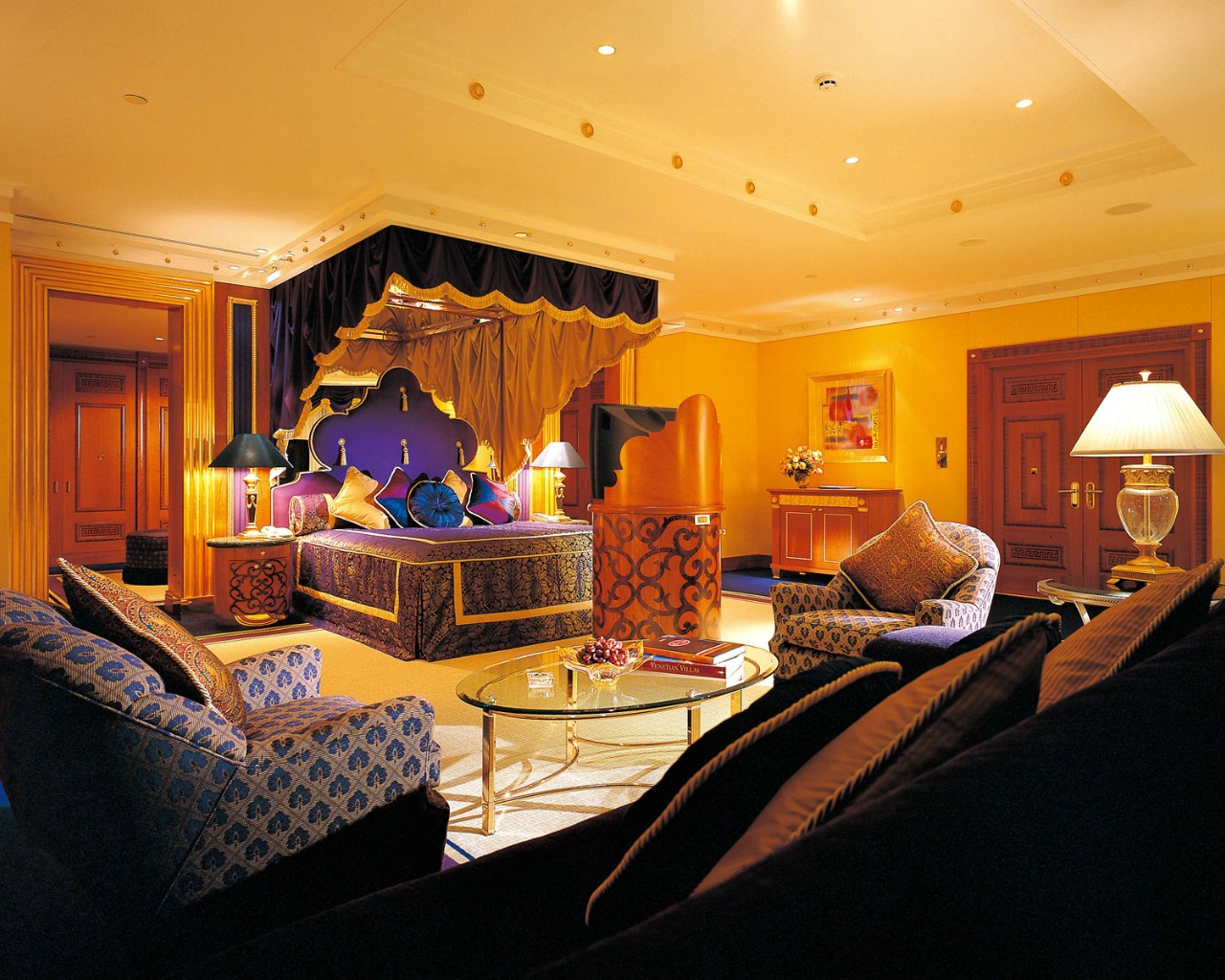 世界上最豪华七星级酒店迪拜塔高清晰壁纸