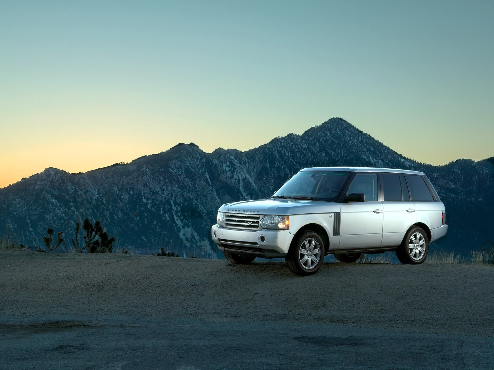 壁纸1600×1200Land Rover 路虎 HSE 010高清壁纸壁纸,Land Rover(路虎)HSE010高清壁纸壁纸图片汽车